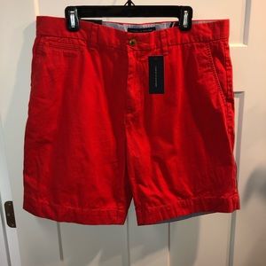 BRAND NEW TOMMY HILFIGER CUSTOM FIT SHORTS